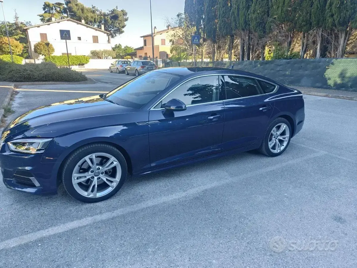 Usata Audi A5 Business 170 CV (125 kW) 2018 Bluazzurro Coupé
