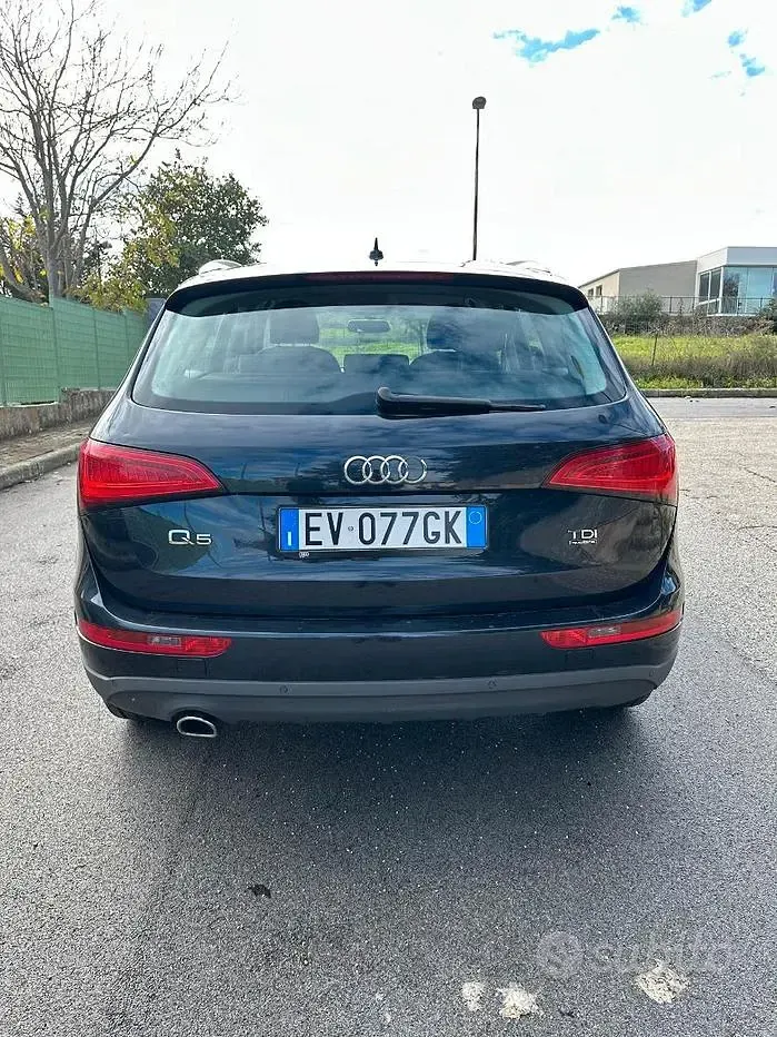 Usata Audi Q5 Advanced Plus 177 CV (130 kW) 2014 Blu/azzurro SUV