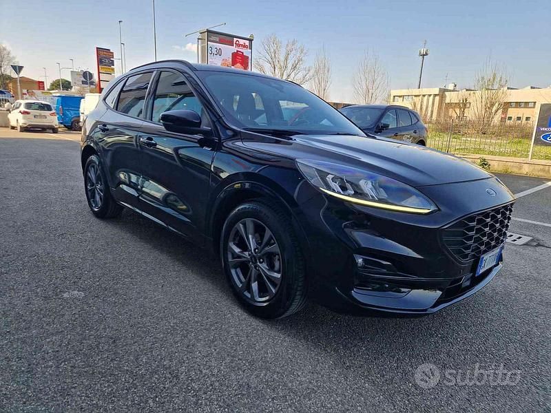 Usata Ford Kuga ST-Line 120 CV (88 kW) 2022 Nero SUV