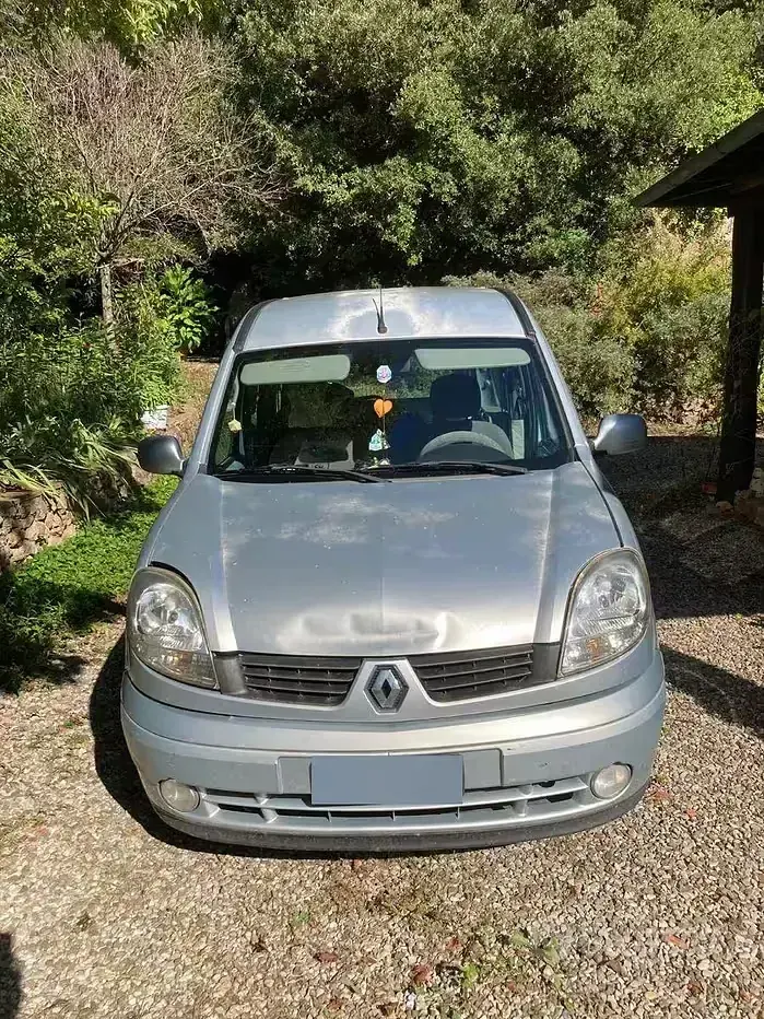 Usata Renault Kangoo 95 CV (69 kW) 2006 Grigio Monovolume