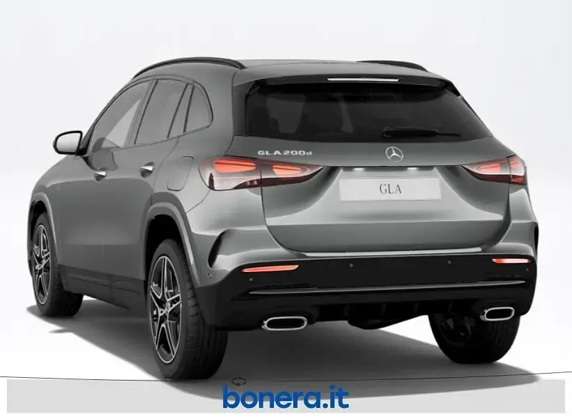 Nuova Mercedes GLA200 AMG line 149 CV (109 kW) 2026 Grigio SUV