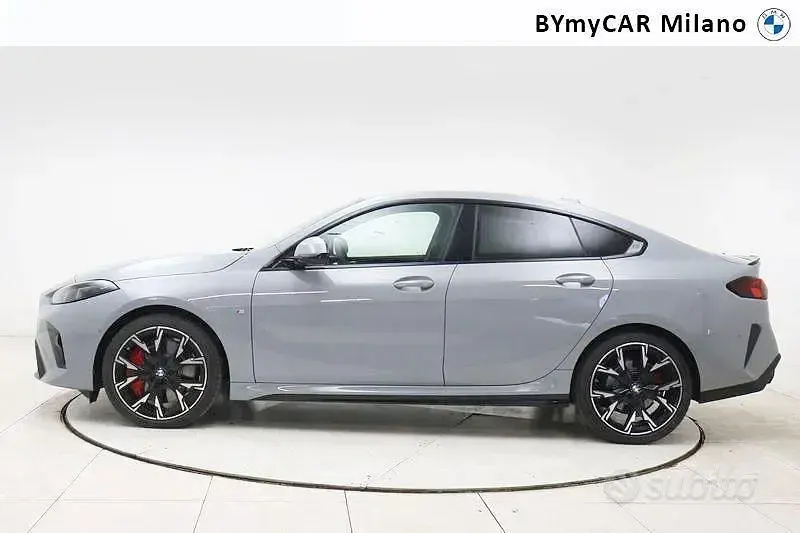 Nuova BMW 220 M Sport 150 CV (110 kW) 2025 Grigio Coupé
