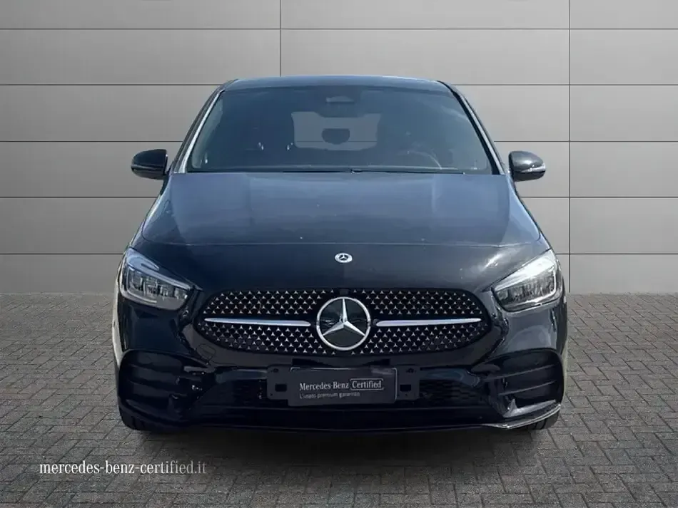 Usata Mercedes B250 Advanced Plus 163 CV (119 kW) 2025 Nero Utilitaria