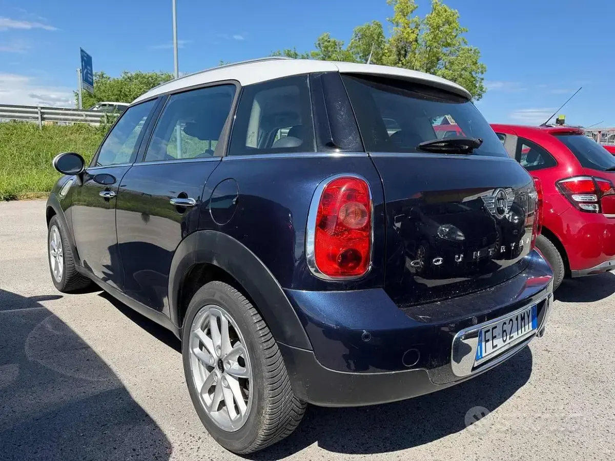 Usata Mini Cooper D Countryman 111 CV (81 kW) 2016 Bluazzurro SUV