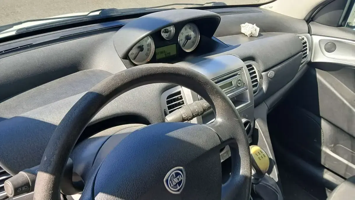 Usata Lancia Ypsilon 69 CV (50 kW) 2011 Utilitaria