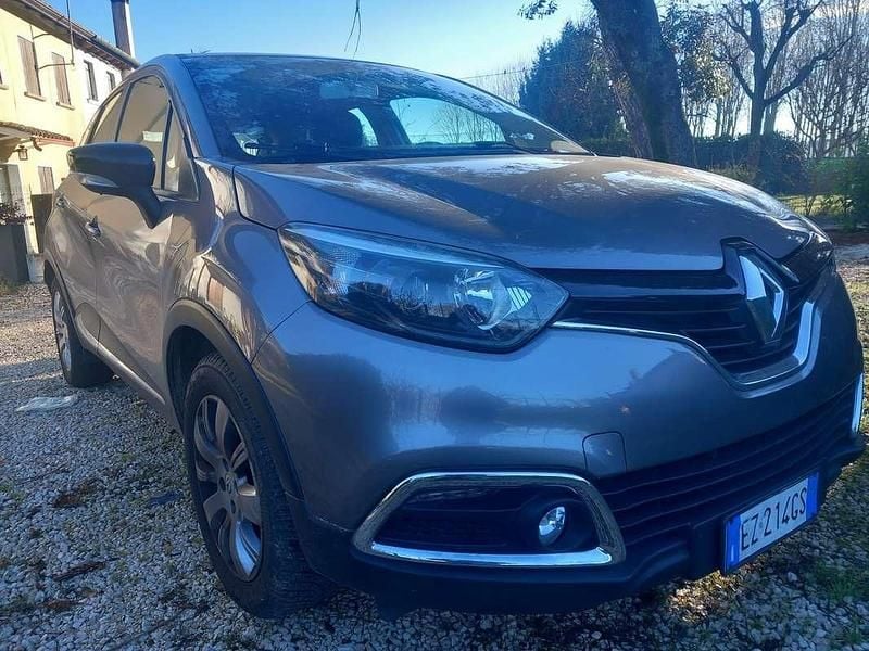 Usata Renault Captur 90 CV (66 kW) 2015 SUV