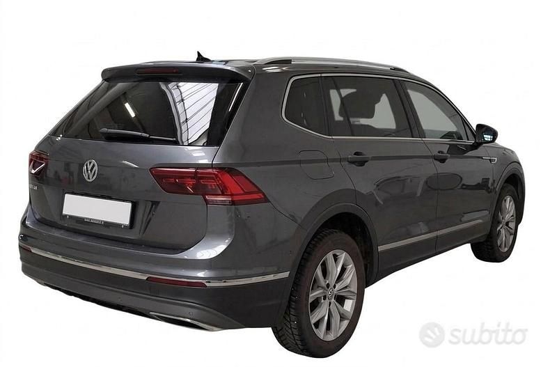 Usata VW Tiguan Allspace Advance 150 CV (110 kW) 2021 Grigio SUV