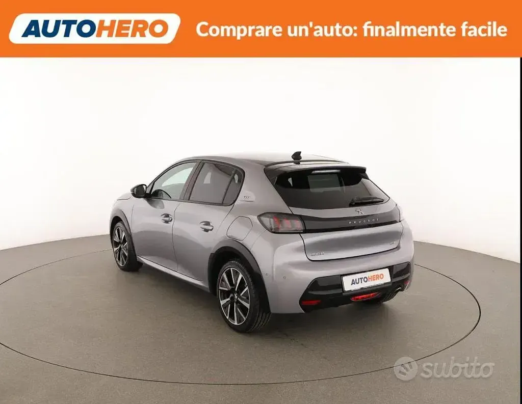 Käytetty Peugeot 208 GTi 102 HP (75 kW) 2022 Harmaa Viistoperä