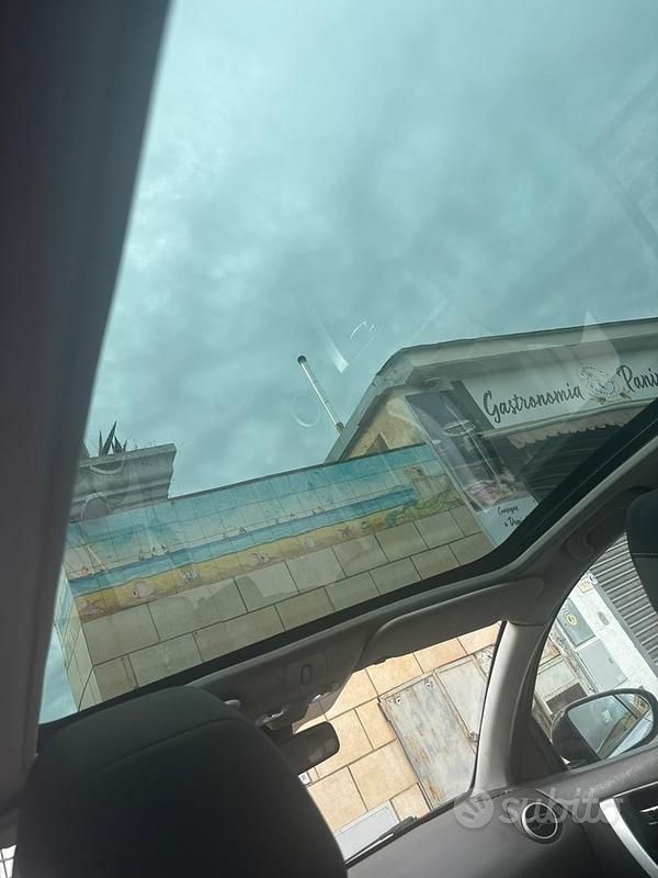 Grigio Usata 2006 Nissan Qashqai SUV | 4000 € - Immagine 1/4