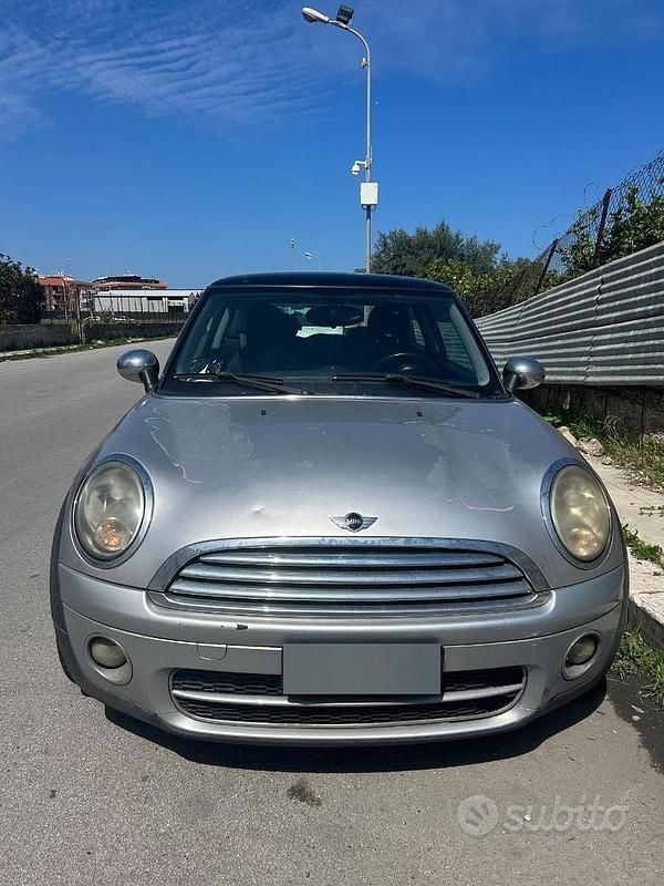 Usata Mini Cooper D 109 CV (80 kW) 2008 Grigio Utilitaria