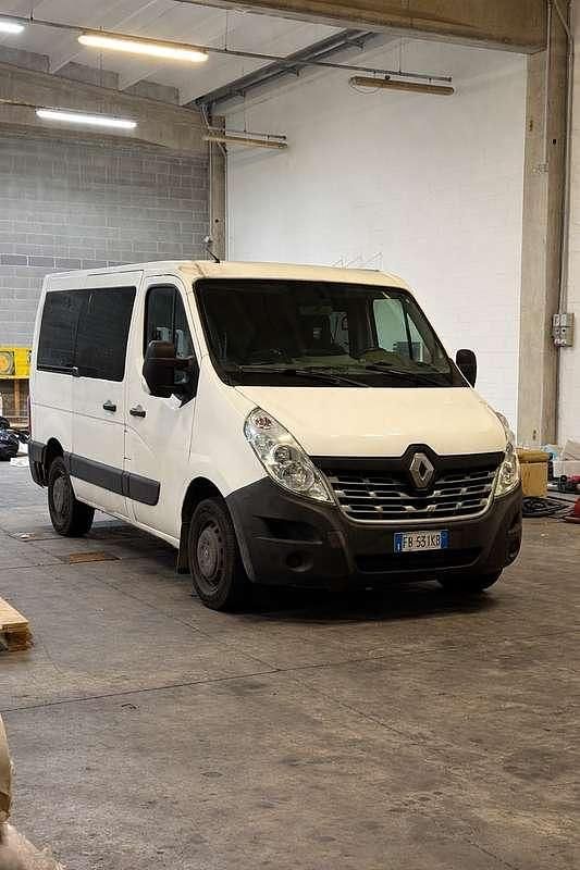 Usata Renault Master 147 CV (108 kW) 2015 Furgone