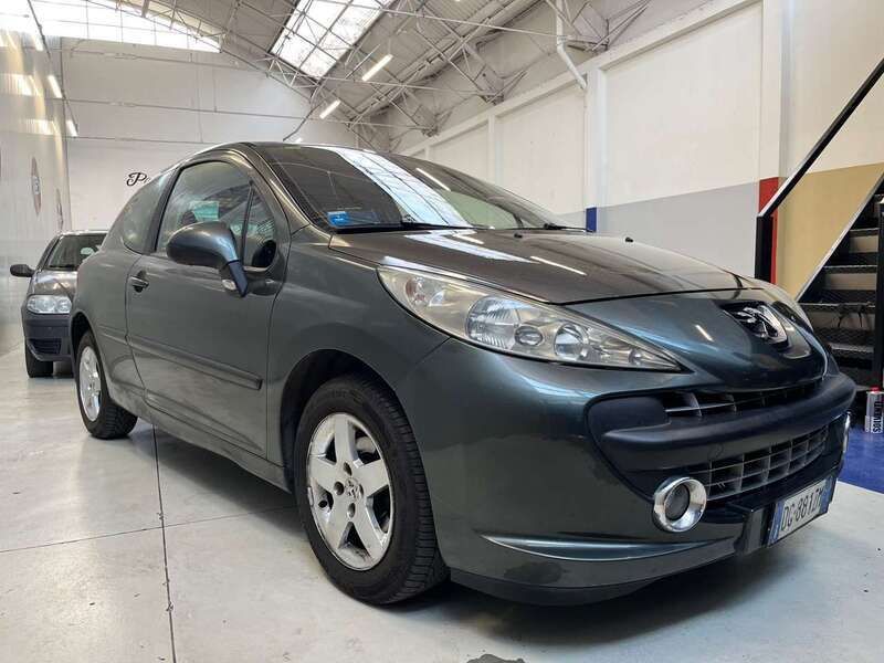 Usata Peugeot 207 88 CV (64 kW) 2007 Grigio Berlina