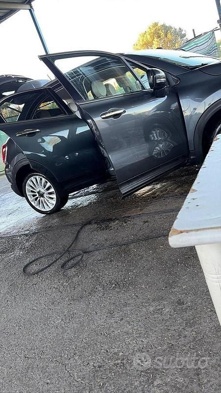 Usata Fiat 500X 120 CV (88 kW) 2017 Grigio SUV