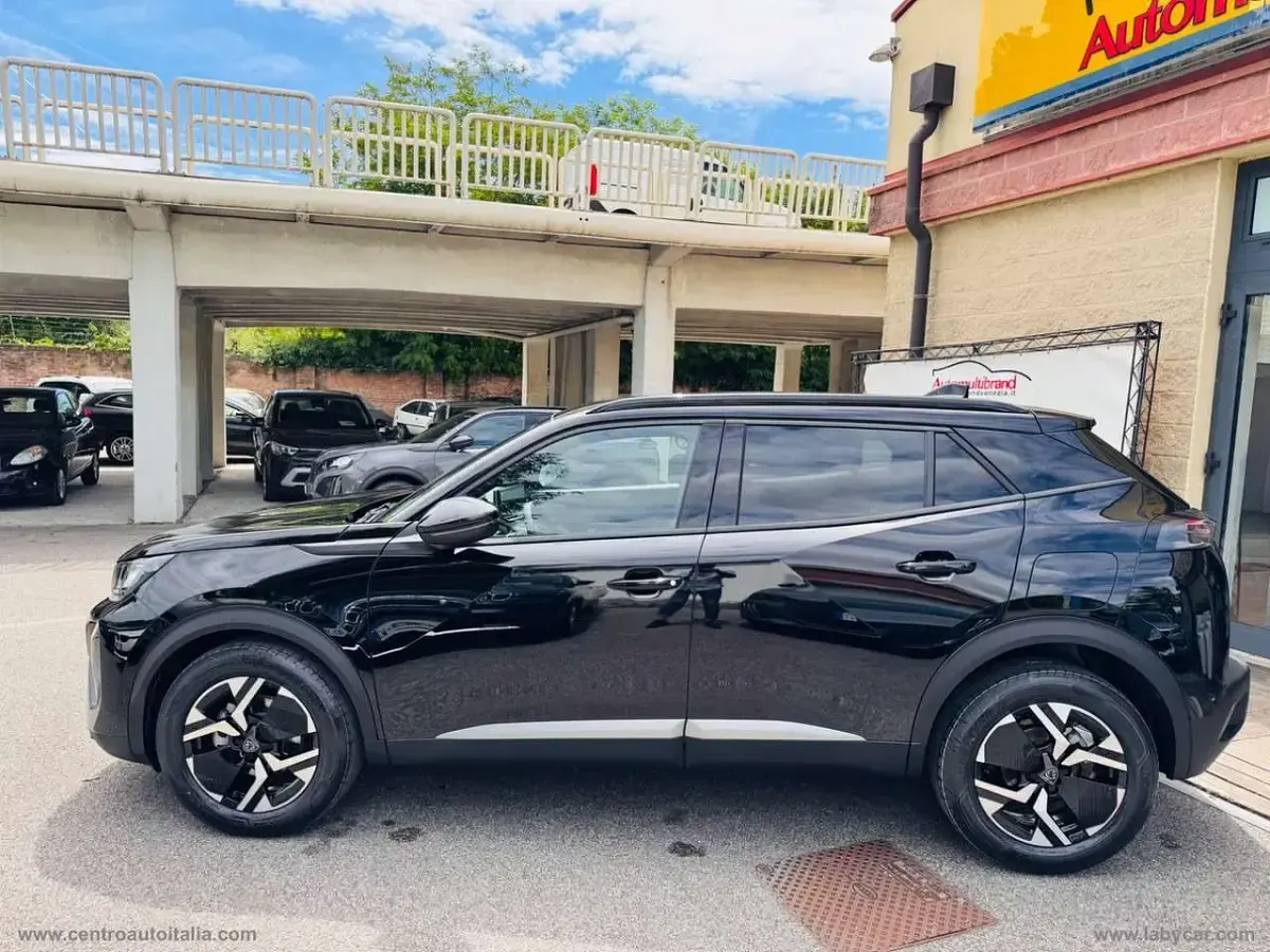 Nuova Peugeot 2008 Allure 101 CV (74 kW) 2026 Nero SUV