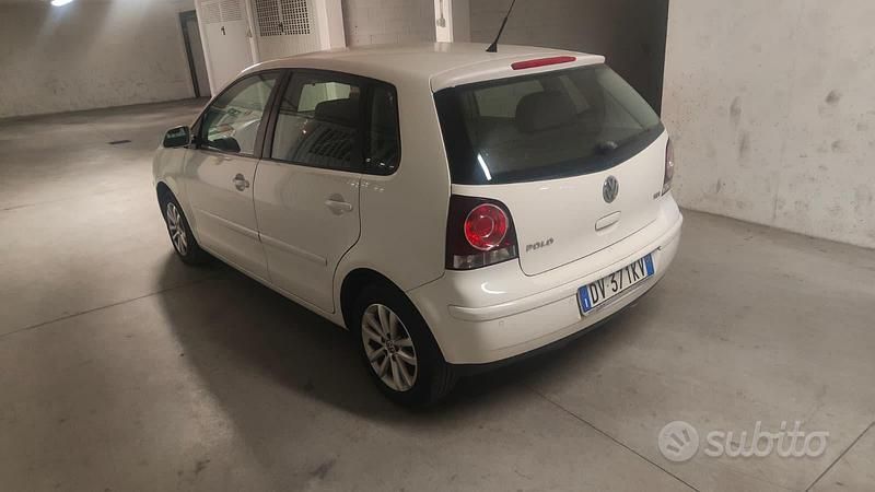 Usata VW Polo 69 CV (50 kW) 2009 Bianco Utilitaria