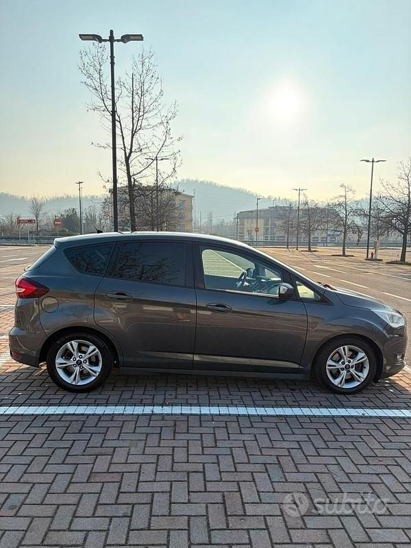 Usata Ford C-MAX 150 CV (110 kW) 2015 Nero Monovolume