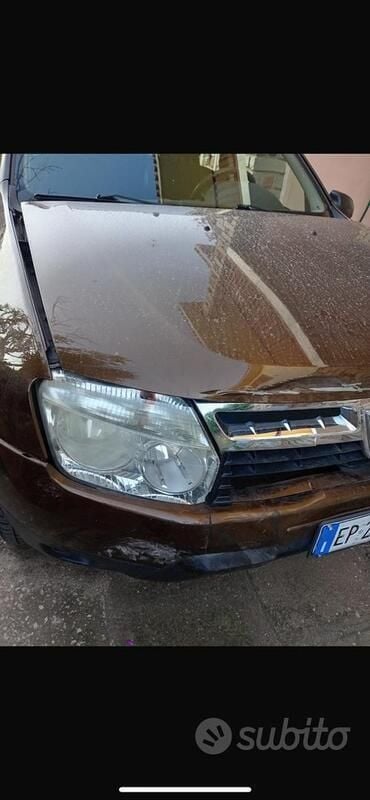 Usata Dacia Duster 110 CV (80 kW) 2013 Marrone SUV