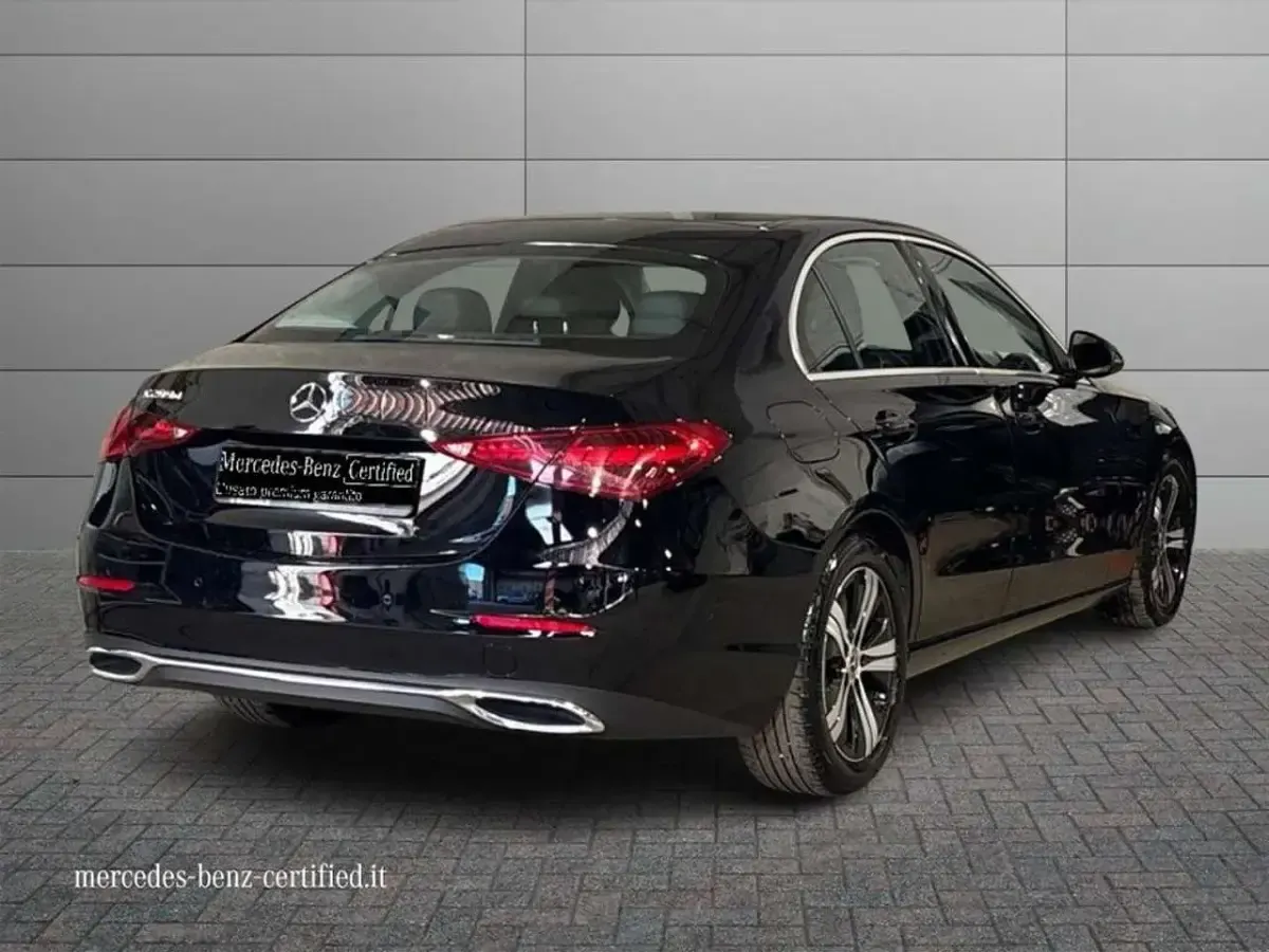 Usata Mercedes C200 Advanced 163 CV (119 kW) 2025 Nero Berlina