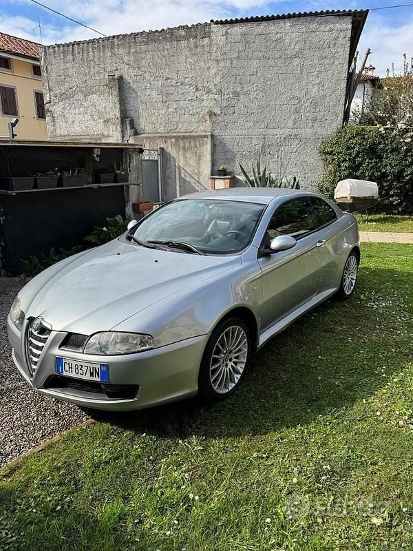 Usata Alfa Romeo GT 150 CV (110 kW) 2004 Coupé