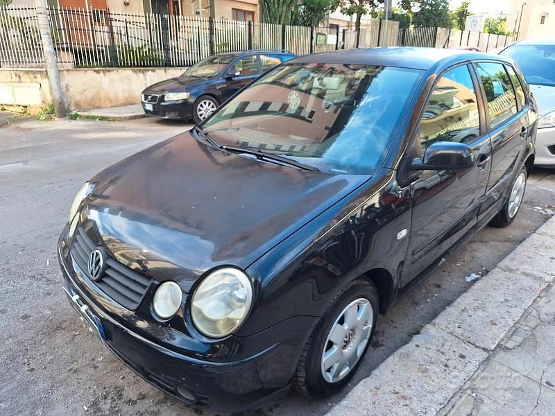 Occasion VW Polo Trendline 75 ch (55 kW) 2004 Noir Berline