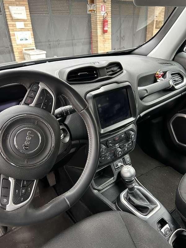 Usata Jeep Renegade Longitude 120 CV (88 kW) 2018 Nero SUV