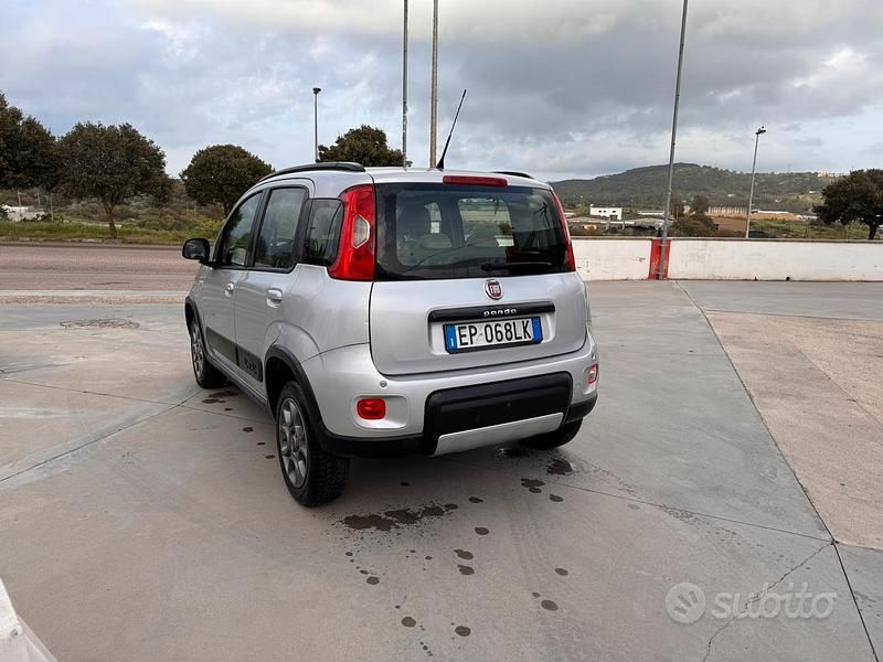 Gebraucht Fiat Panda 4x4 75 PS (55 kW) 2012 Kleinwagen