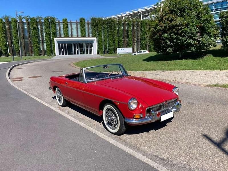Usata MG B 99 CV (72 kW) 1963 Rosso Cabrio