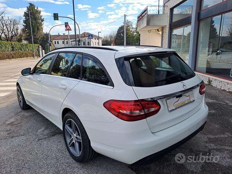 Usata Mercedes C180 Executive 115 CV (84 kW) 2016 Bianco Station wagon