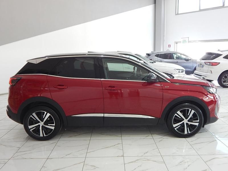 Usata Peugeot 3008 GT 131 CV (96 kW) 2022 Rosso Monovolume