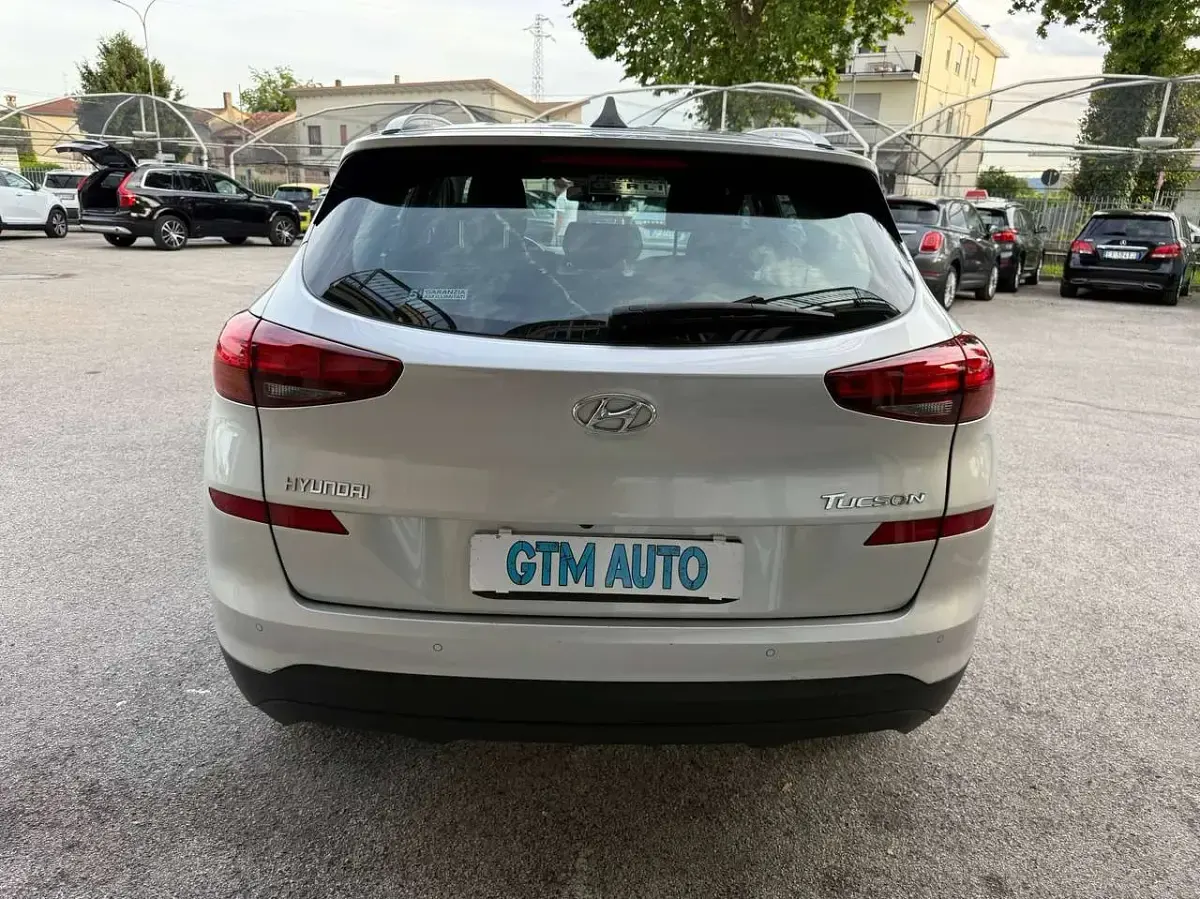 Usata Hyundai Tucson 132 CV (97 kW) 2020 Grigio SUV