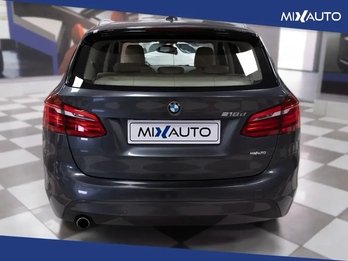 Usata BMW 218 Efficient Dynamics 150 CV (110 kW) 2016 Grigio Monovolume