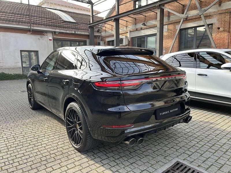 Usata Porsche Cayenne Coupe 340 CV (250 kW) 2021 Nero Coupé
