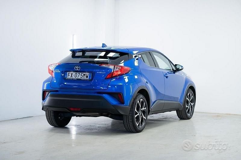 Usata Toyota C-HR Trend 223 CV (164 kW) 2019 Blu/azzurro SUV