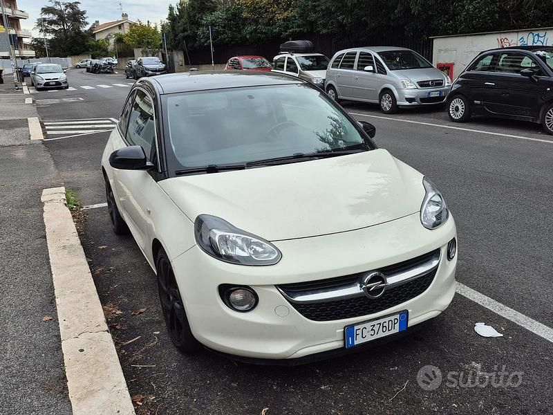 Bianco Usata 2016 Opel Adam Due volumi | 8000 € (Buon prezzo) - Immagine 1/4