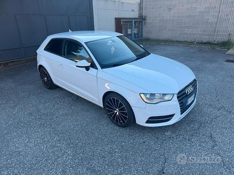 Usata Audi A3 Ambiente 110 CV (80 kW) 2015 Bianco Berlina
