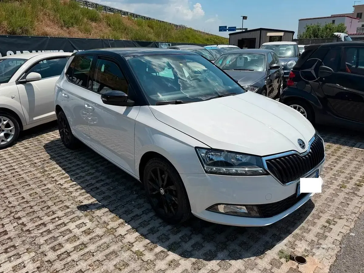 Usata Skoda Fabia Design Edition 60 CV (44 kW) 2020 Bianco Utilitaria