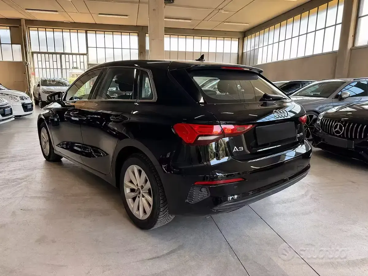 Usata Audi A3 Comfort 150 CV (110 kW) 2022 Nero Berlina