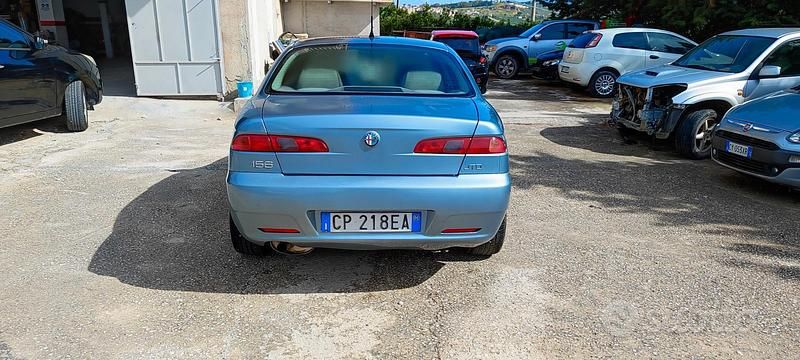 Usata Alfa Romeo 156 140 CV (102 kW) 2004 Blu Berlina