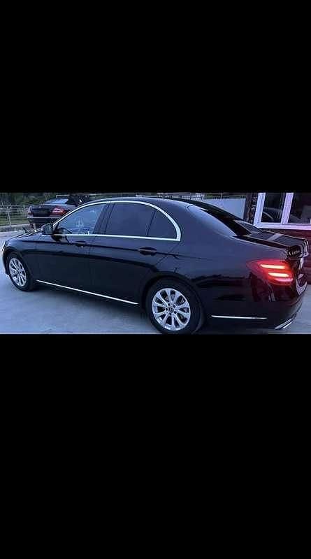 Usata Mercedes E220 Premium 194 CV (142 kW) 2018 Berlina