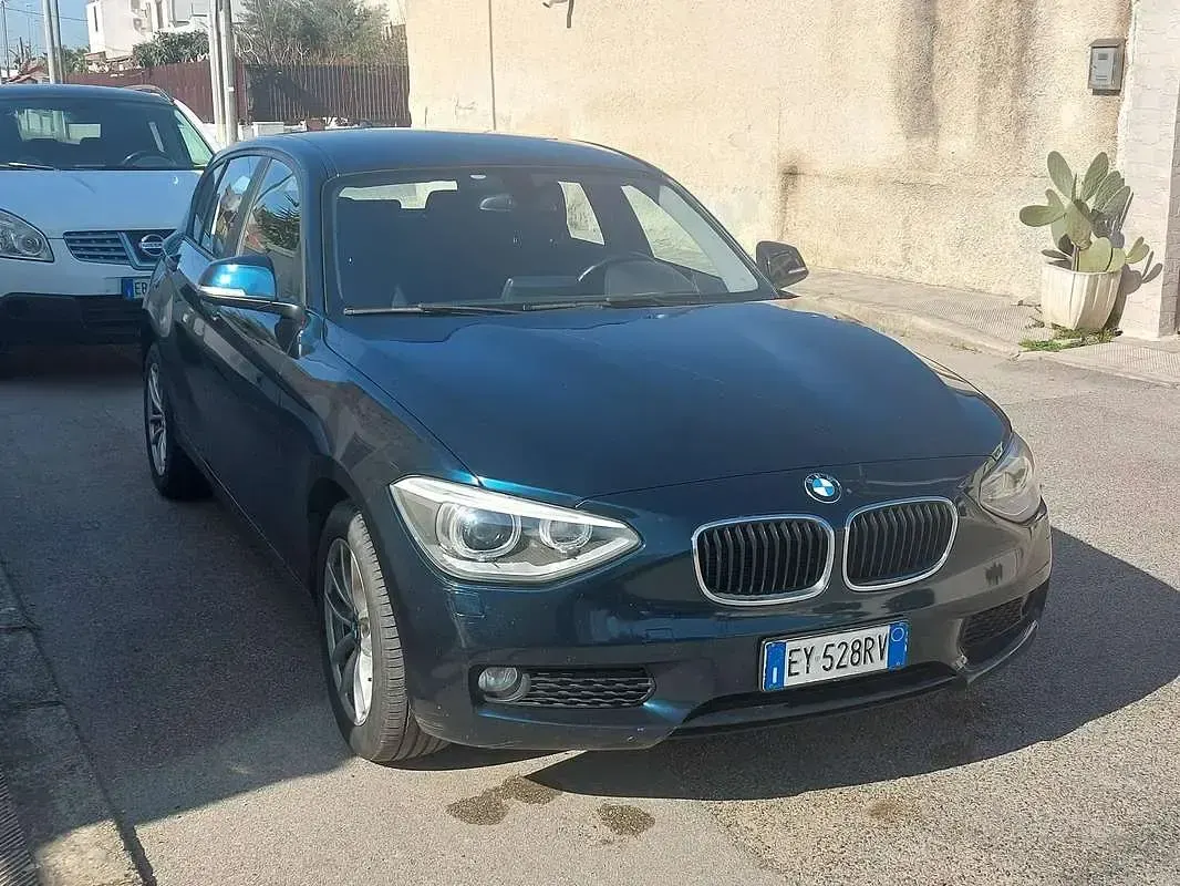 Usata BMW 116 116 CV (85 kW) 2015 Blu/azzurro Utilitaria
