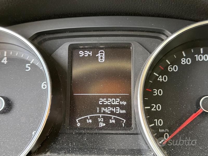 Usata VW Polo Comfortline 75 CV (55 kW) 2017 Grigio Utilitaria