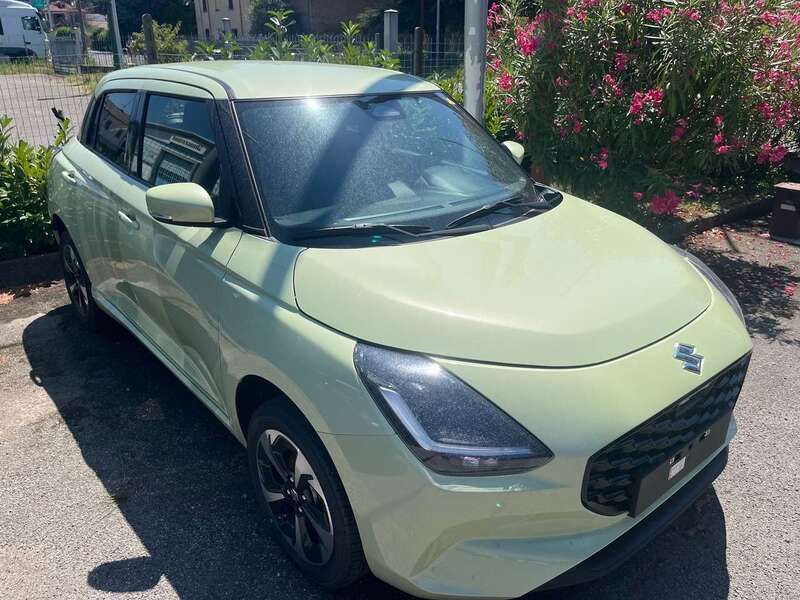 Usata Suzuki Swift 83 CV (61 kW) 2024 Artico Utilitaria