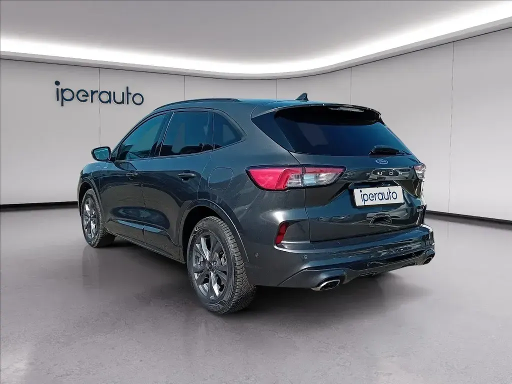 Usata Ford Kuga ST-Line X 225 CV (165 kW) 2023 Grigio s. SUV