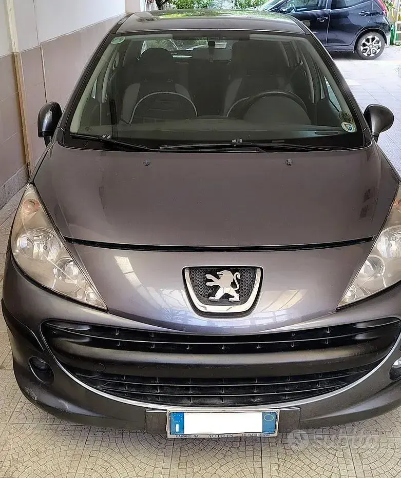 Usata Peugeot 207 73 CV (53 kW) 2009 Grigio Berlina