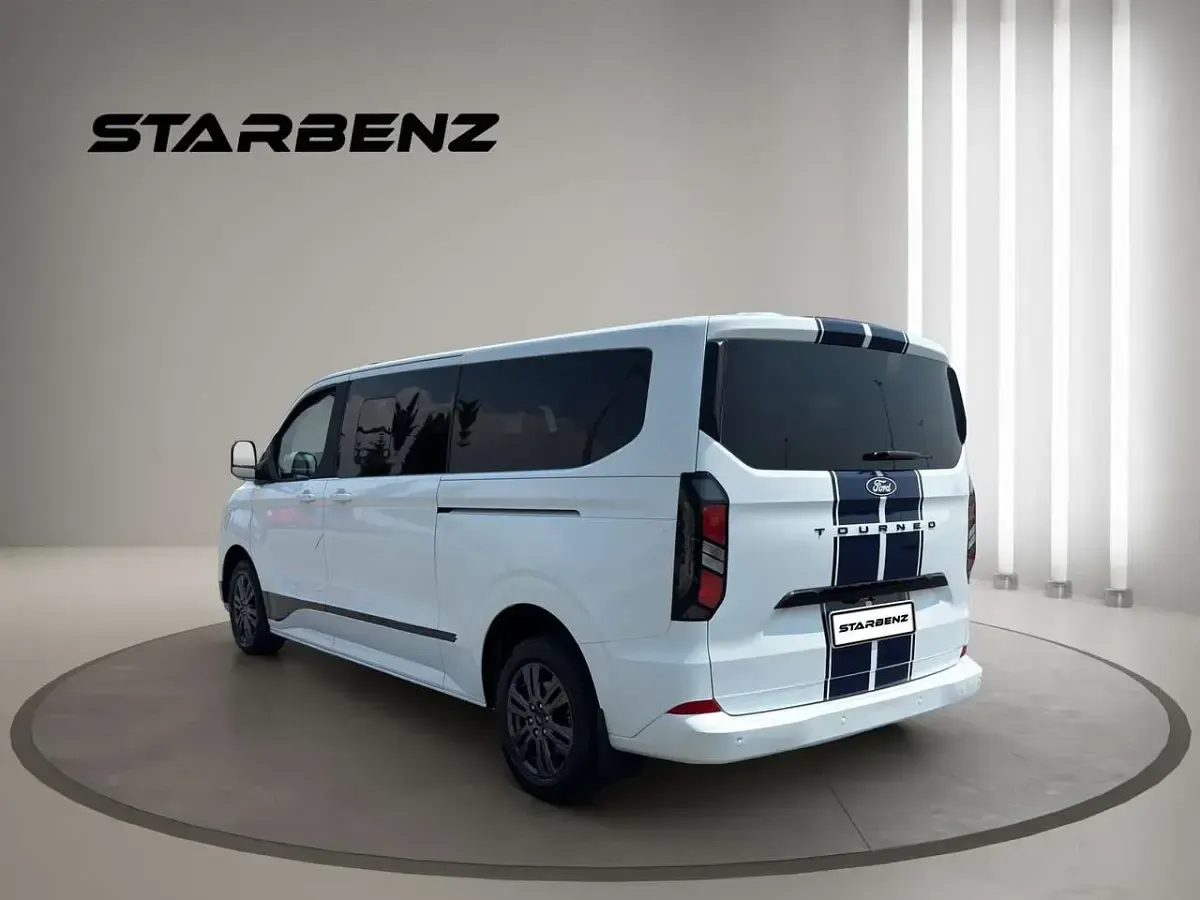 Usata Ford Tourneo Custom Titanium 170 CV (125 kW) 2025 Bianco Furgone