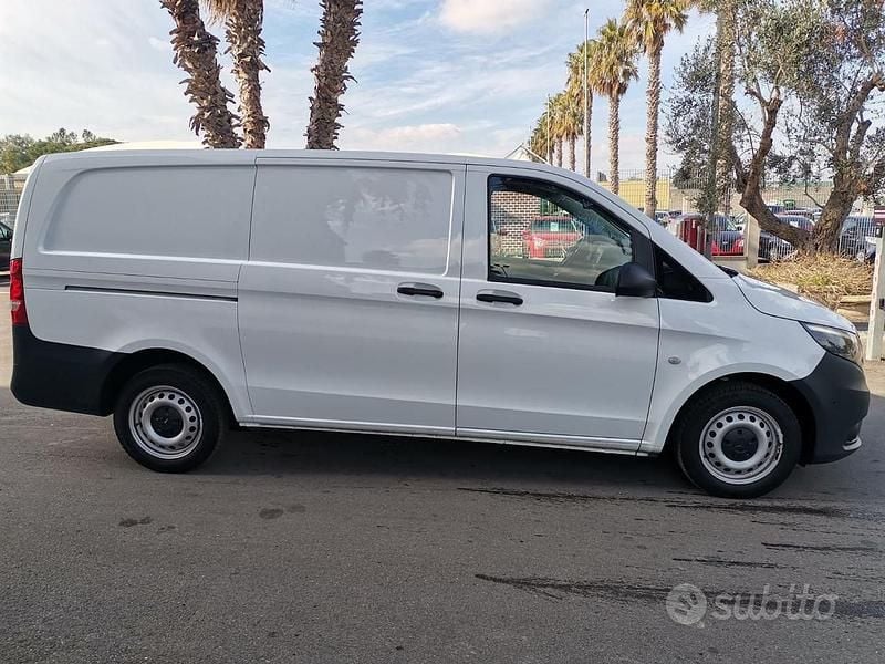 Usata Mercedes Vito 136 CV (100 kW) 2019 Bianco Furgone