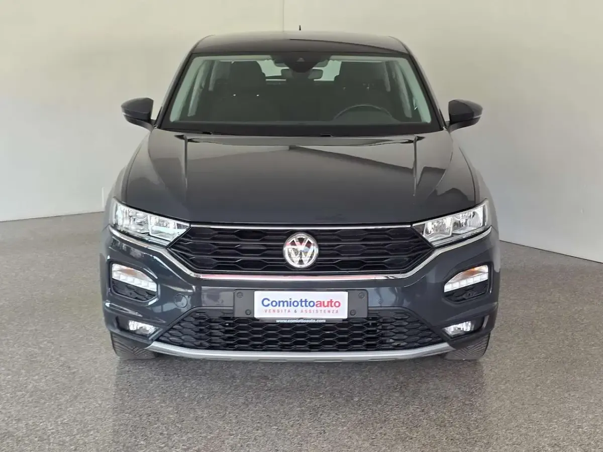 Usata VW T-Roc Business 116 CV (85 kW) 2020 Grigio SUV