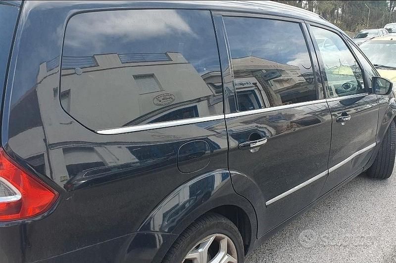Usata Ford Galaxy 163 CV (119 kW) 2011 Nero Monovolume