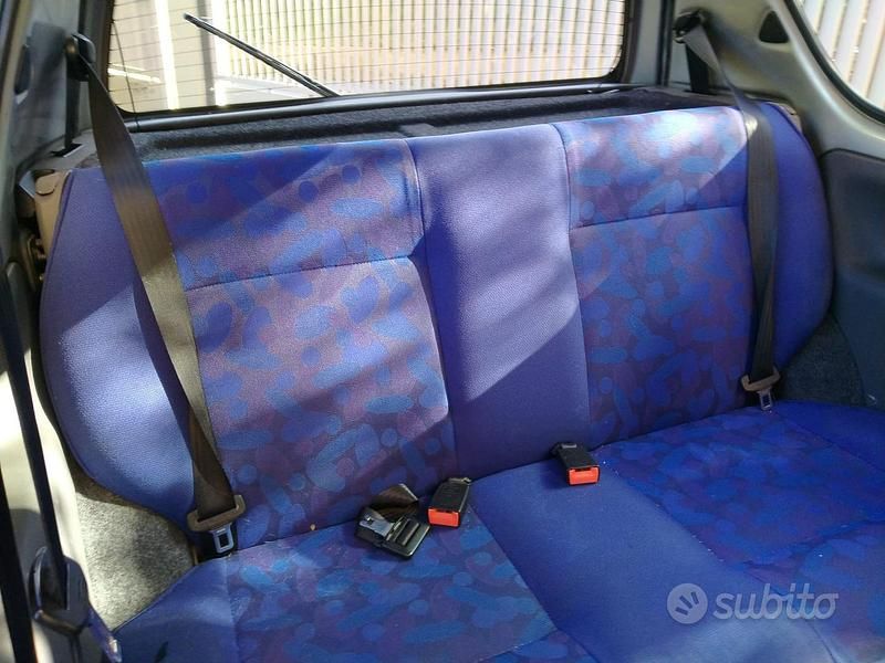 Usata Fiat 600 2000 Grigio Berlina