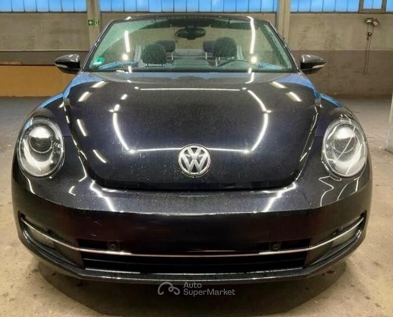 Usata VW Beetle Cabriolet Design 105 CV (77 kW) 2014 Nero Cabrio